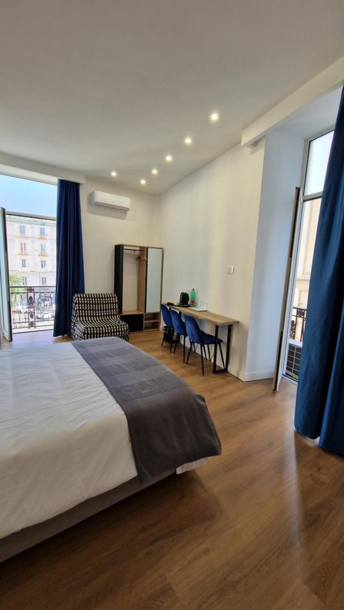B&B City Center Neapol Pokoj fotografie